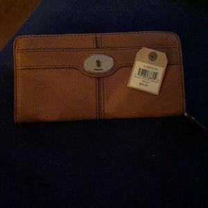 Maddox zip clutch